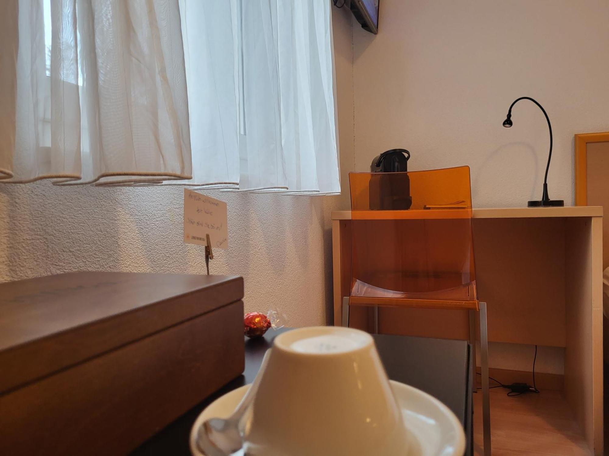 Hotel-Restaurant Eyholz Visp Oda fotoğraf